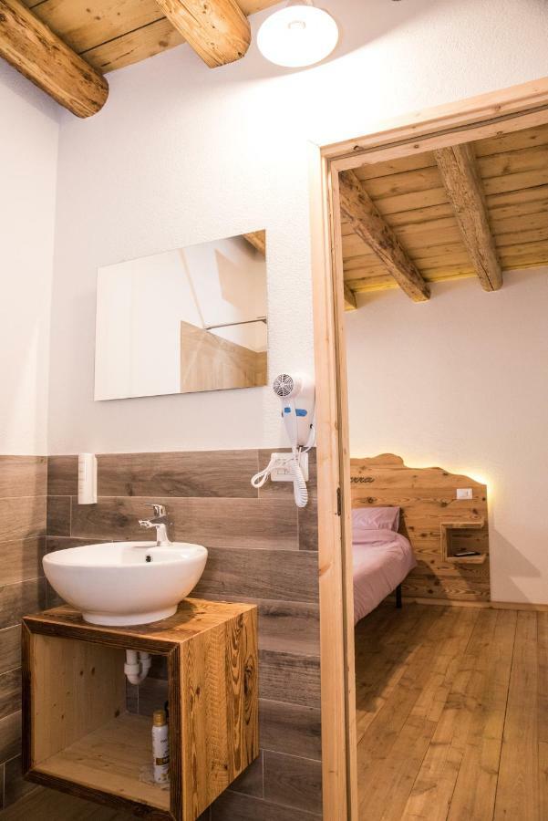 Locanda Ponte Serra Hotel Lamon Екстериор снимка